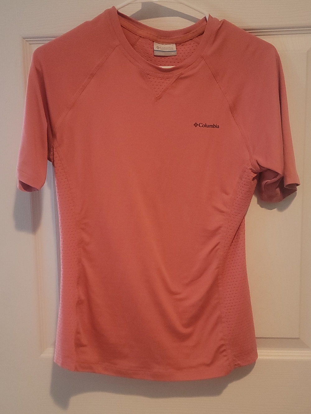 Columbia Women’s XS Orange Short-Sleeve Performance Tee